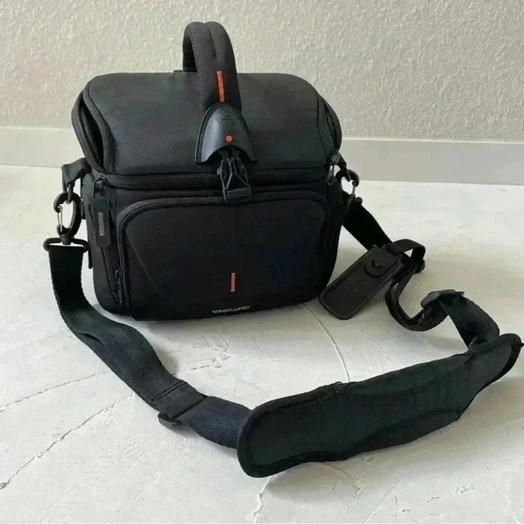 vanguard camera bag - Picture 1 of 15